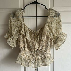 NWT Bohme Cropped Ivory/Cream Floral Top